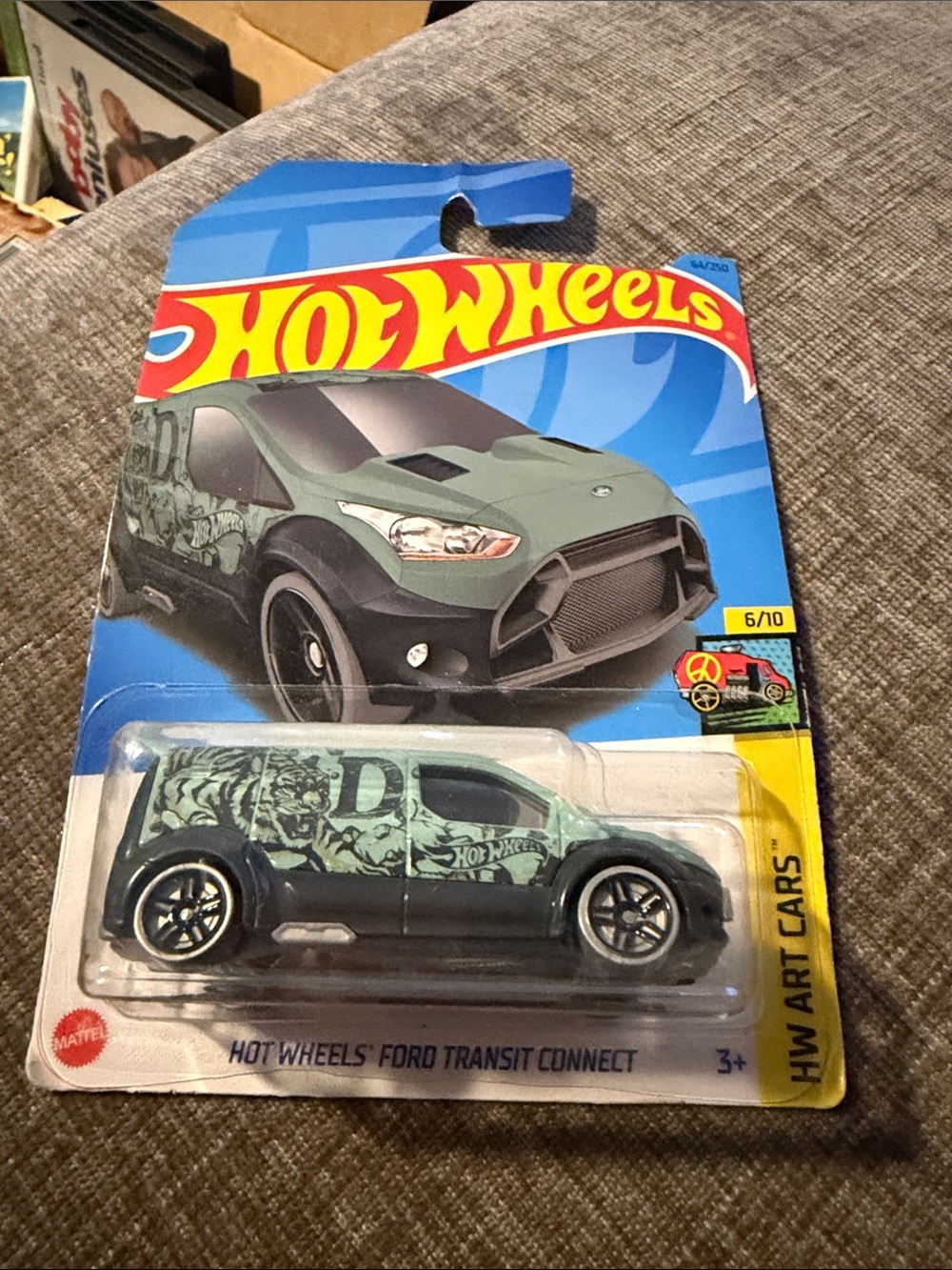 Hot Wheels Ford Transit Connect HW Art Cars 6/10 Green Tiger‎ Graphic Van